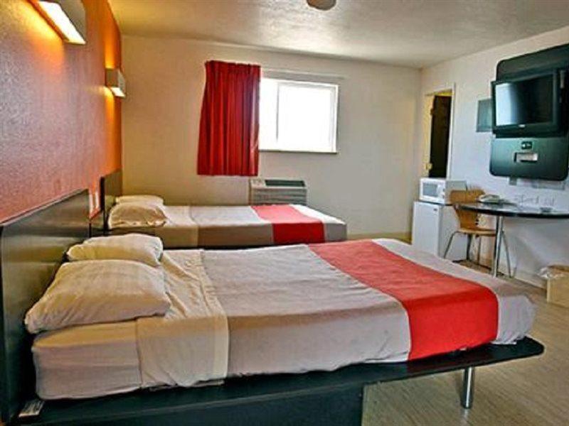 Motel 6 Riverton Wy Экстерьер фото