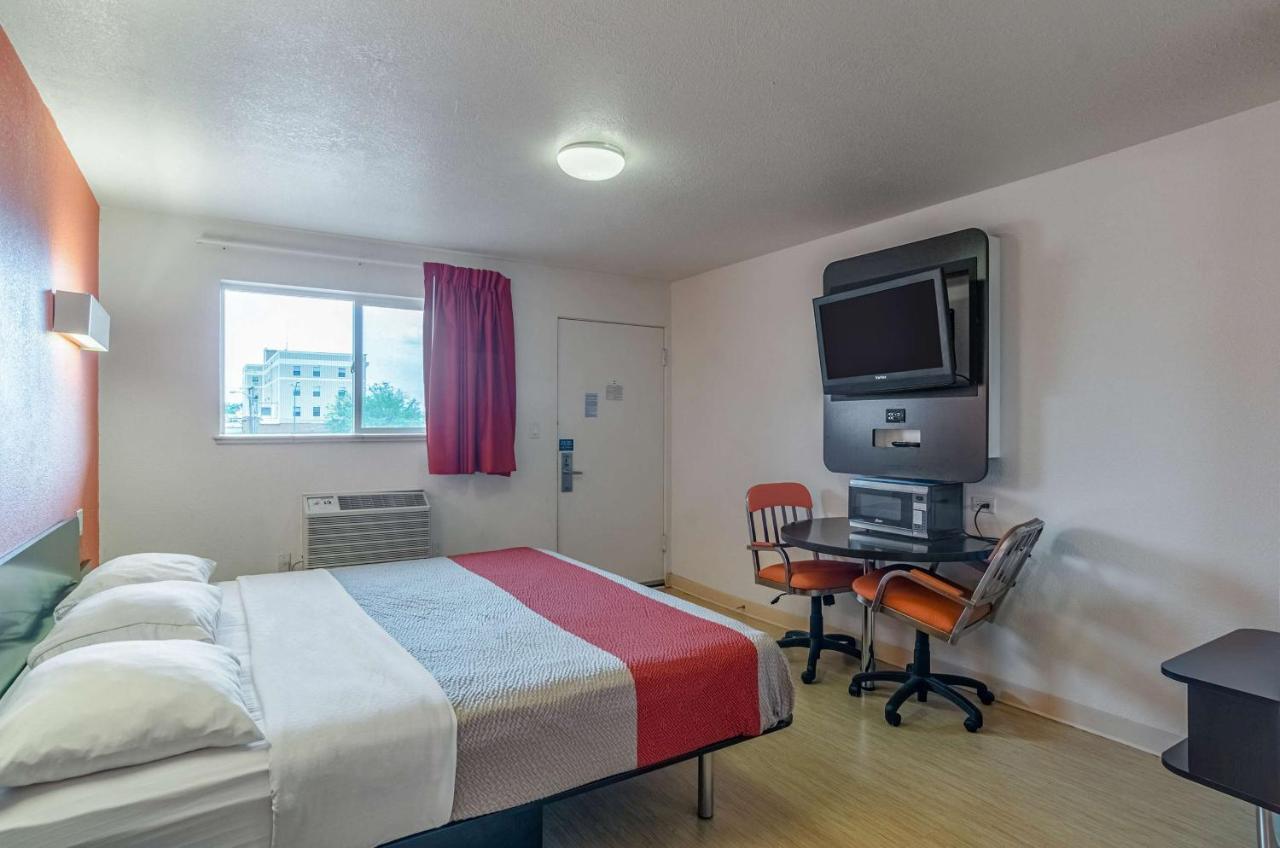 Motel 6 Riverton Wy Экстерьер фото